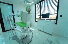 DENTALPOLE - IMPLANTOLOGIE - PARODONTOLOGIE à Frontignan - Sète