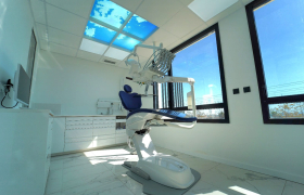 DENTALPOLE - IMPLANTOLOGIE - PARODONTOLOGIE à Frontignan - Sète
