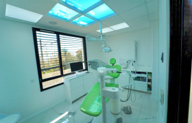 DENTALPOLE - IMPLANTOLOGIE - PARODONTOLOGIE à Frontignan - Sète