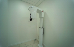DENTALPOLE - IMPLANTOLOGIE - PARODONTOLOGIE à Frontignan - Sète
